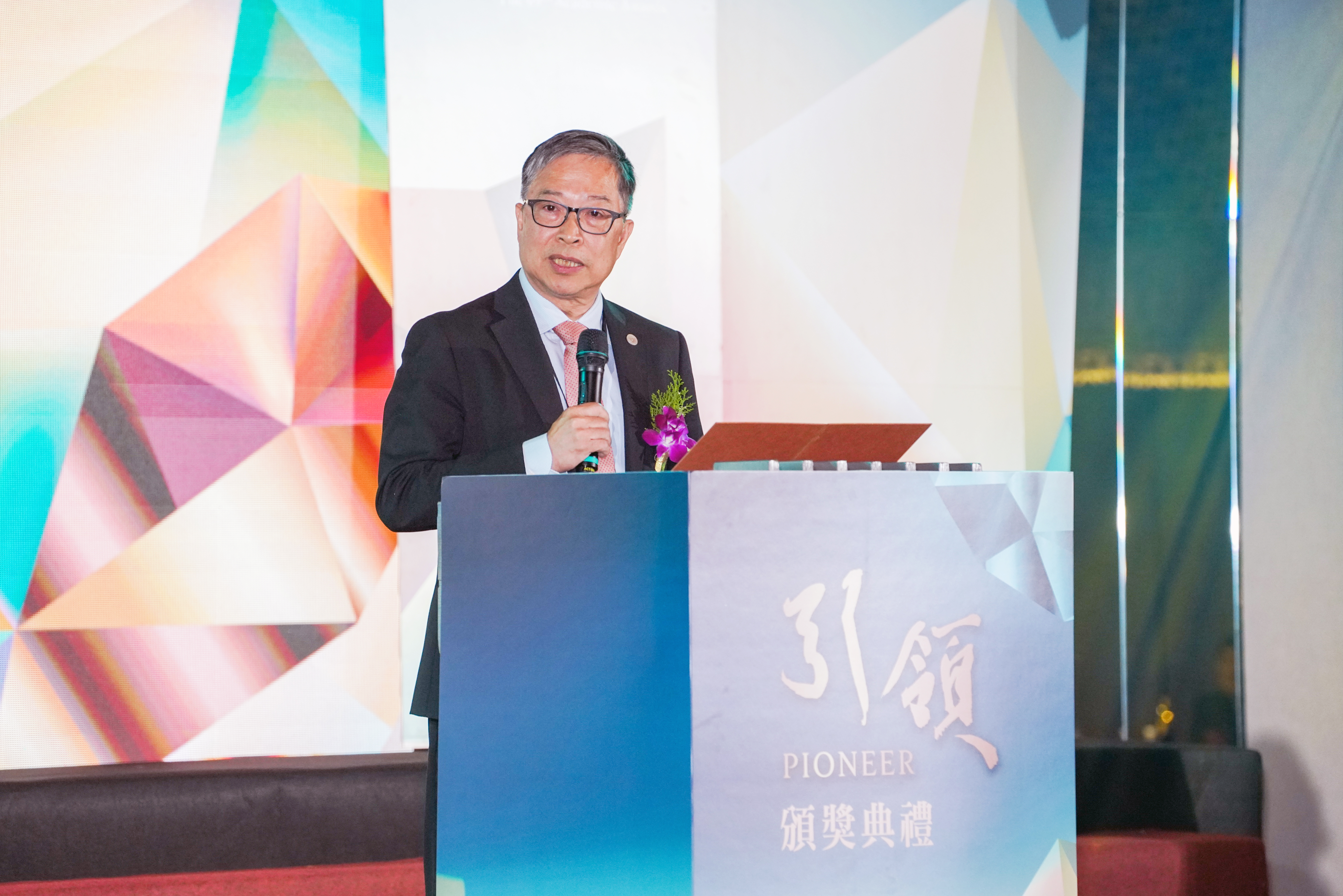202605校長 2 0 0